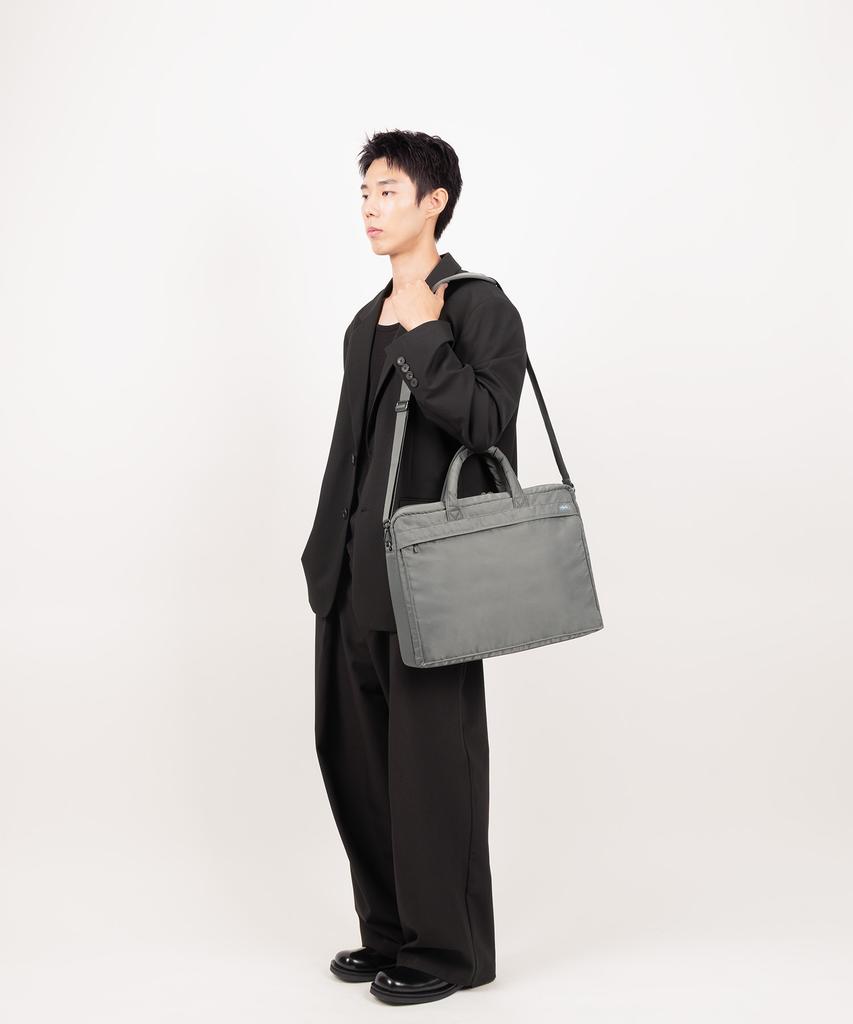 Monolight Premium Business Briefcase 17 Grey