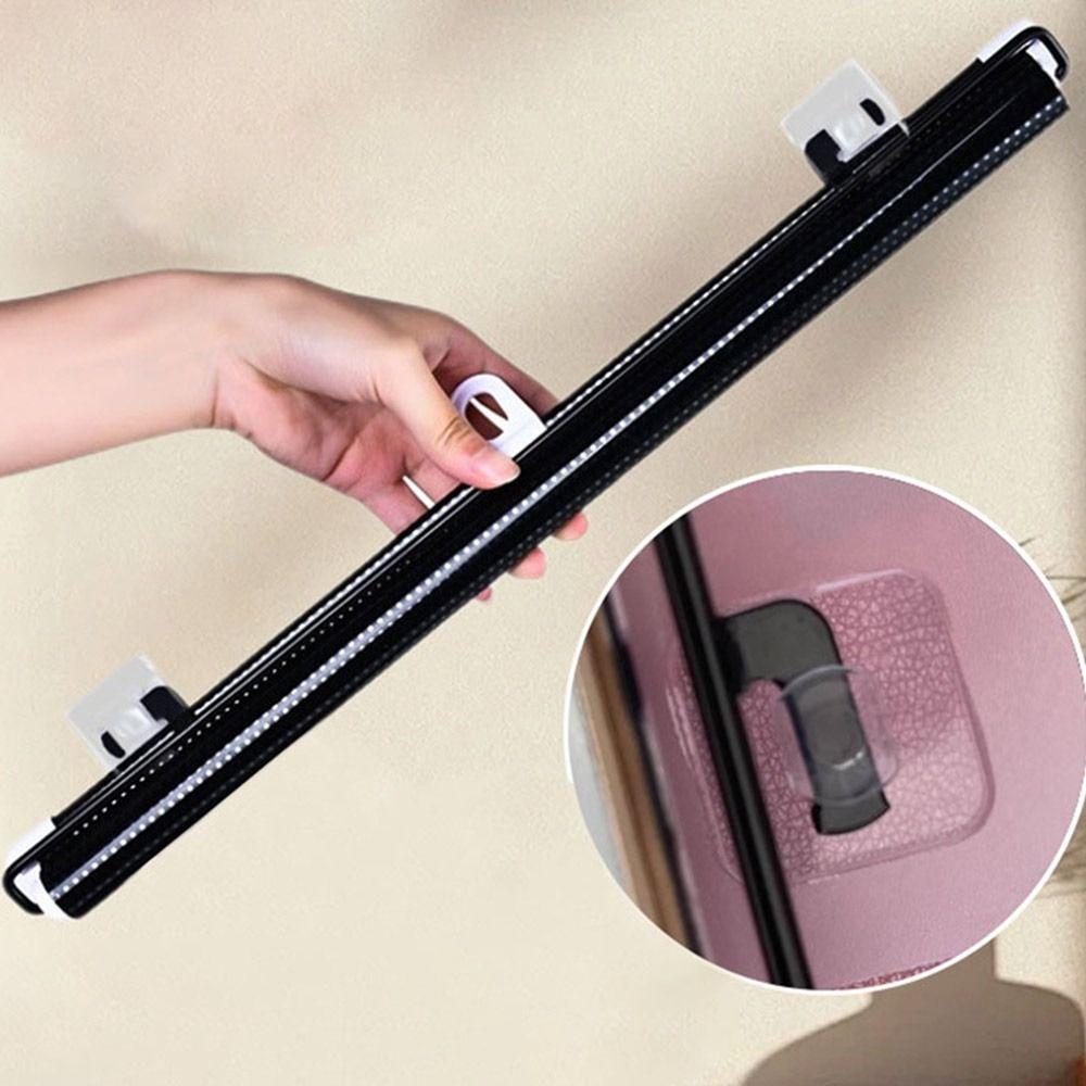 Einziehbare Haustierzaunbarriere Faltbar Einfache Installation Baby-Sicherheitsgitter Tür mit Universalhaken Haustier-Isolationsgitter