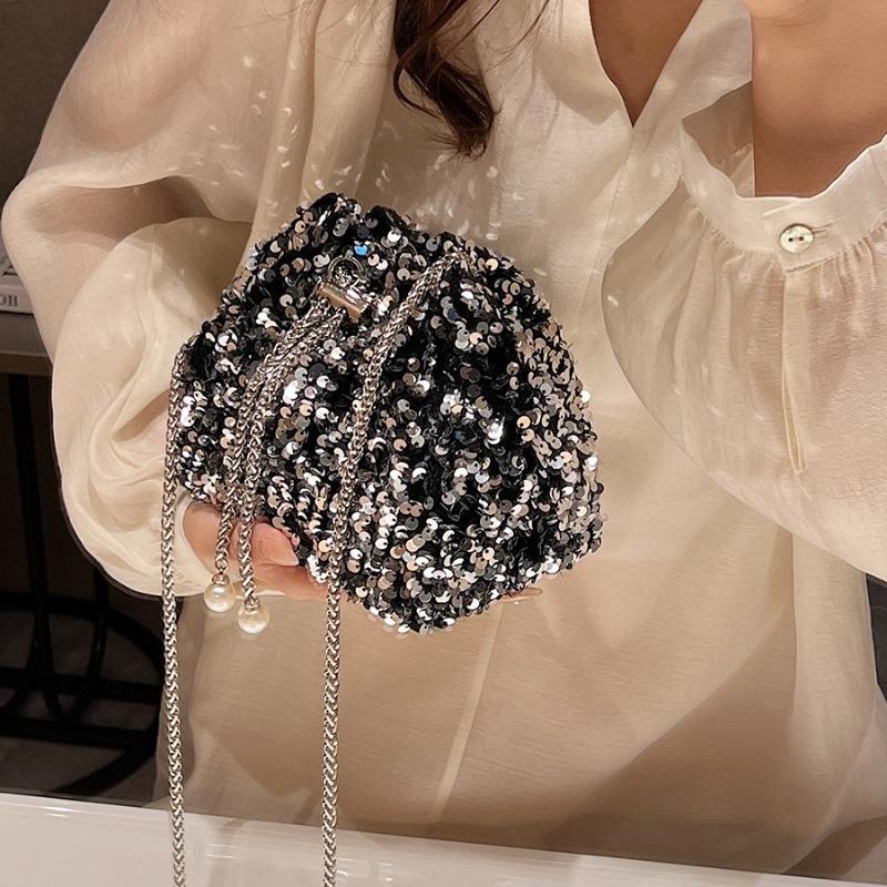 Fashion personalized sequined bag women's new bucket bag shoulder bag trendy messenger dinner bag