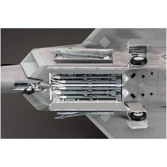 Hasegawa F-22 Raptor 1/48 Scale Pre-Colored Plastic Model Kit