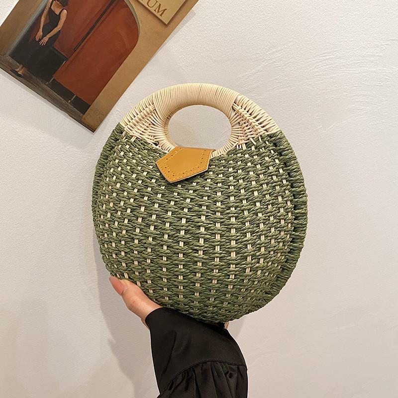 Woven Straw Shell Handbag With Magnetic Closure For Casual Day Use