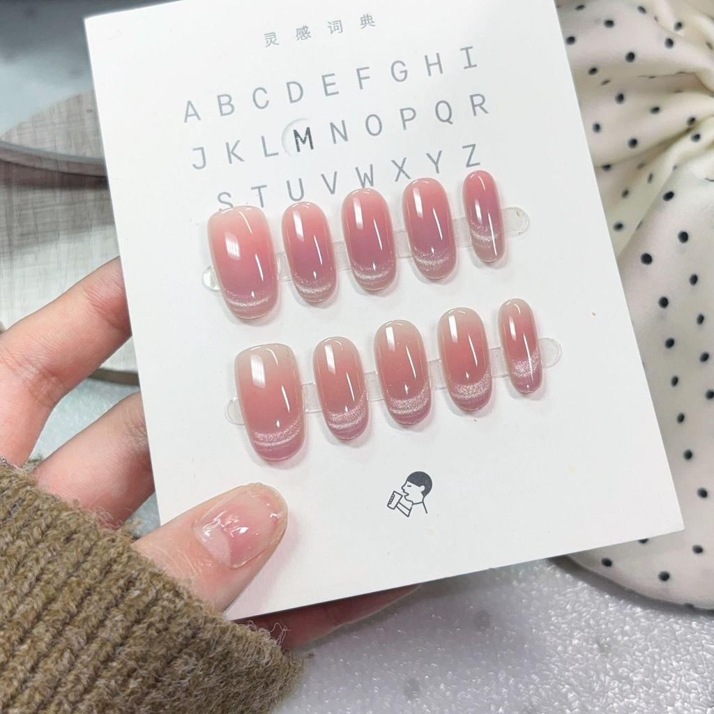 Cat Eye Polka Dot Detachable Nails with Bow Patches - Cute Handmade Nail Art for New Year