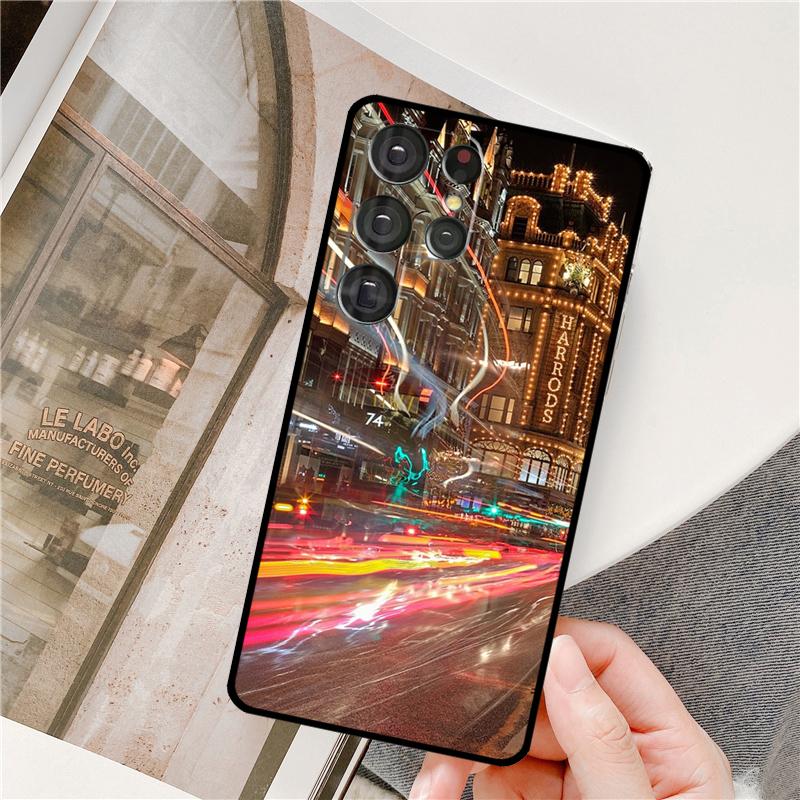 

Harrods shopping girl Phone Case For Samsung Galaxy S24 Ultra S9 S10 S20 S21 S22 S23 Plus S24 FE S25 Ultra Cover Galaxy S25Ultra