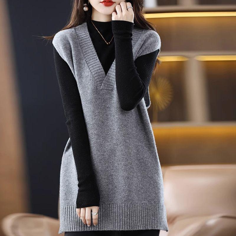 

Korean Style V-Neck Knitted Layering Vest for Autumn/Winter One Size