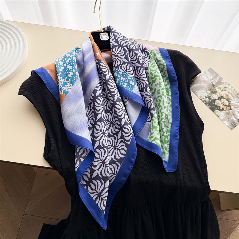 Geometric color matching simulation silk printing silk scarf small square scarf high-end shawl sunscreen neck scarf headscarf scarf women