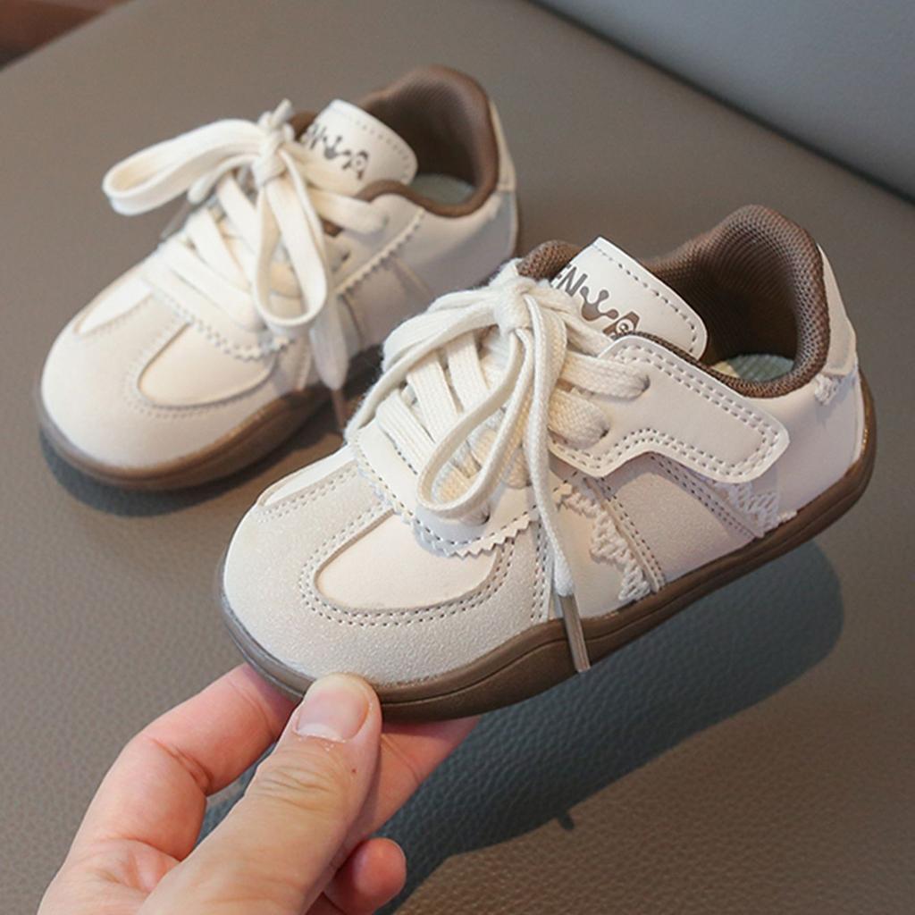 Girls' Board Shoes 2025 Spring and Autumn New Korean Version of Soft-soled Girls' Casual Board Shoes Lightweight and Wear-resistant Children's Shoes