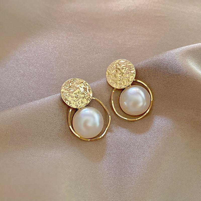 Irregular Round Large Pearl Hollowed Geometric Metal Earrings For Women Party Gift Jewelry Accessories