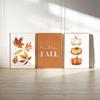 Set da 3 Stampe Murali Arancioni Hello Fall Stampabili, Stampa Foglie d'Autunno, Stampa Zucca Autunnale ad Acquerello, Poster Citazione Autunnale, Decorazioni Rustiche