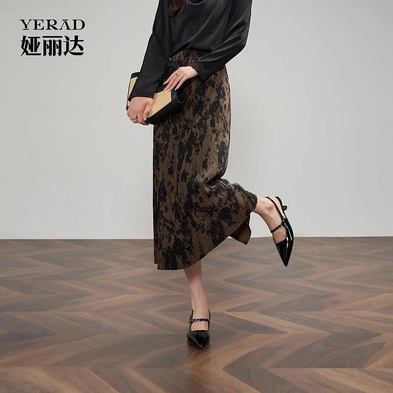 Amber flowing light dress casual retro printed velvet half skirt women's skirt straight tube skirt