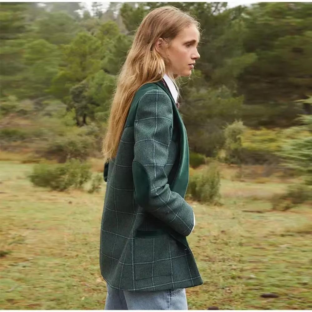 Spring and Autumn New Product Women's Fashion Simple Velvet Splice Embroidered Fabric Patch Long Sleeved Loose Suit Coat