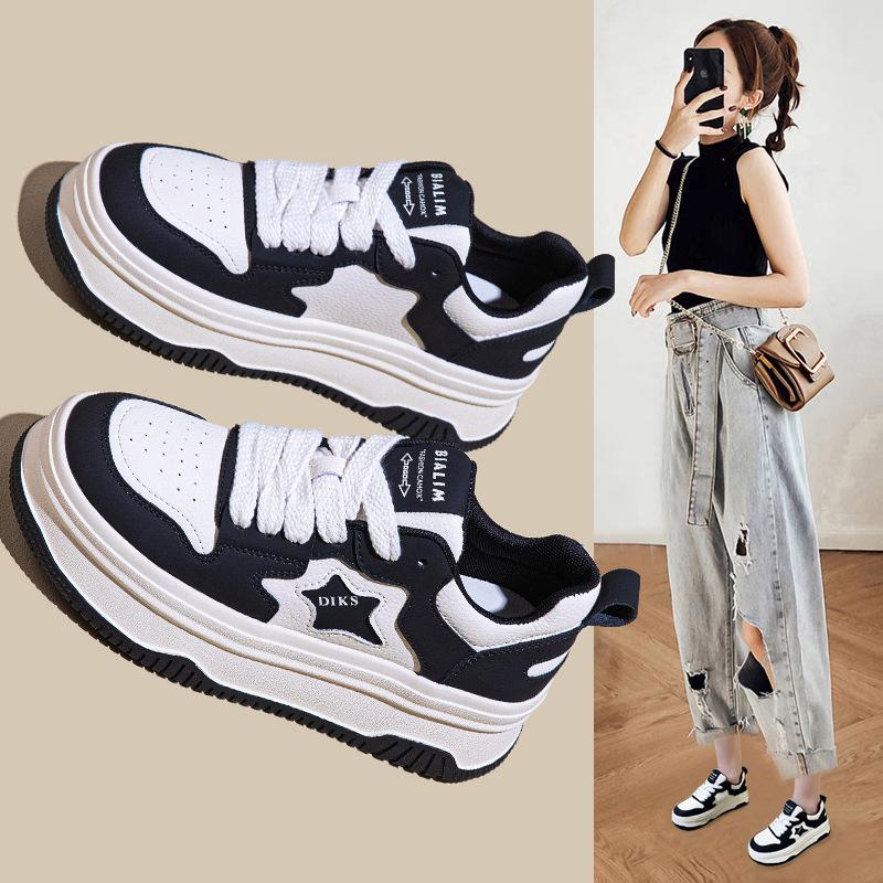 Platform white shoes women's leather 2025 spring and autumn single shoes winter versatile lightweight shoes sports and leisure velvet board shoes