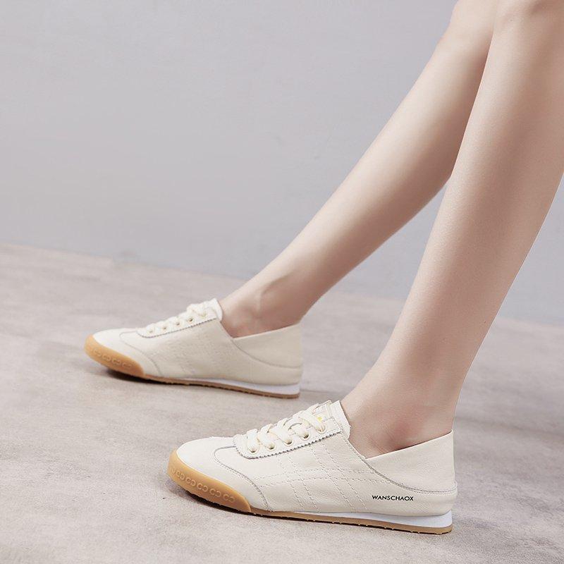 Fashion Women Sneakers Shoes Fashion Outdoor Running Shoes Female Lace Up Breathable Flats Footwear Comfortable Sports Shoes Mujer