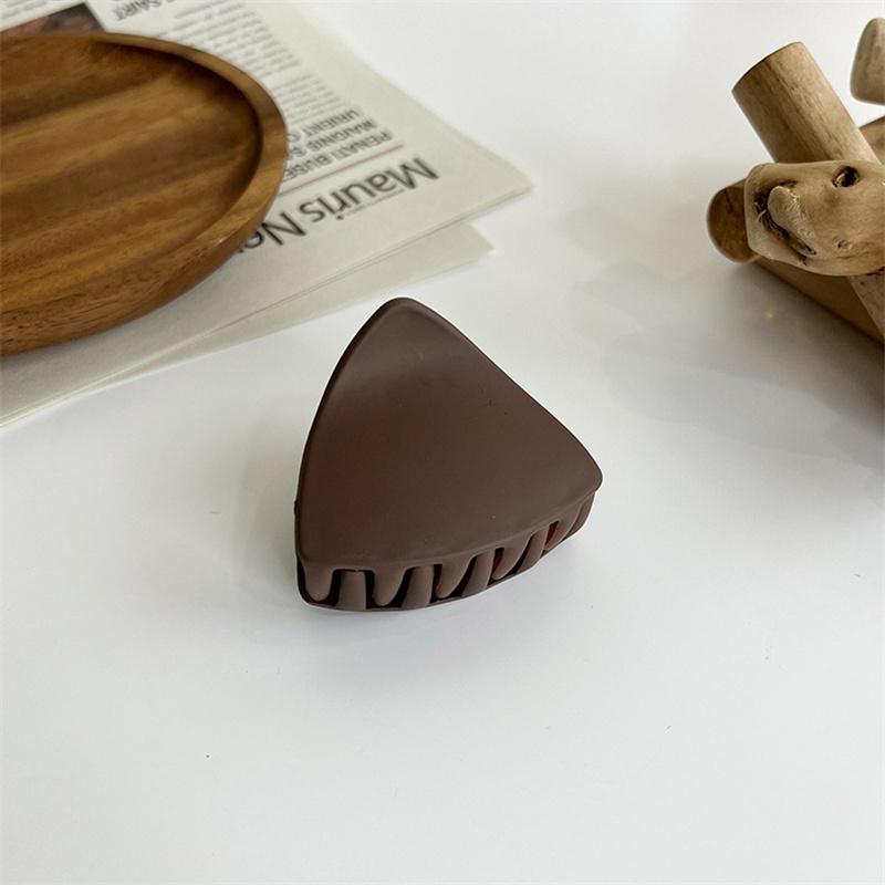 1Pcs Korean Coffee Beige Large Hair Claw Acrylic Hairpin Geometry Barrette Crab Hair Clips Headwear Womens Girl Hair Accessories