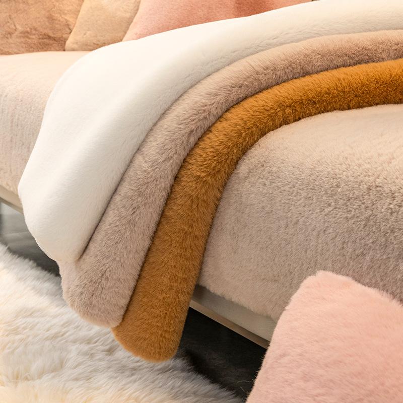 Sofakissen im Winter Schlicht Modern Kaninchenhaar Verdickt Rutschfest Fell Leichter Luxus Warmes Kissen Plüsch Sofabezug Handtuch