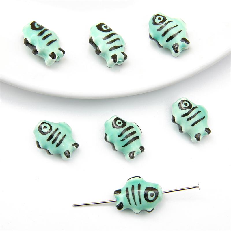 2pcs Hand-Paint Ceramic Porcelain Fish Beads Charm Loose Spacer Beads for Necklace Earring Bracelet DIY Jewelry Craft Making