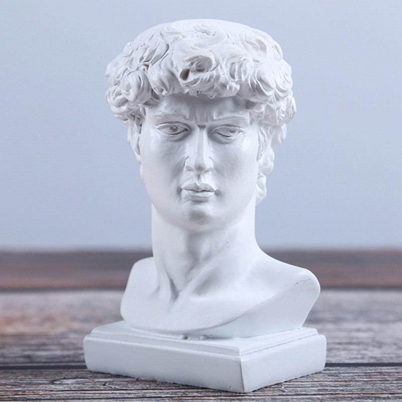 Sculpture Toothpick Holder Charming Desk Decorations Resin Ornament Pencil Holder Suitable for Restaurants and Homes