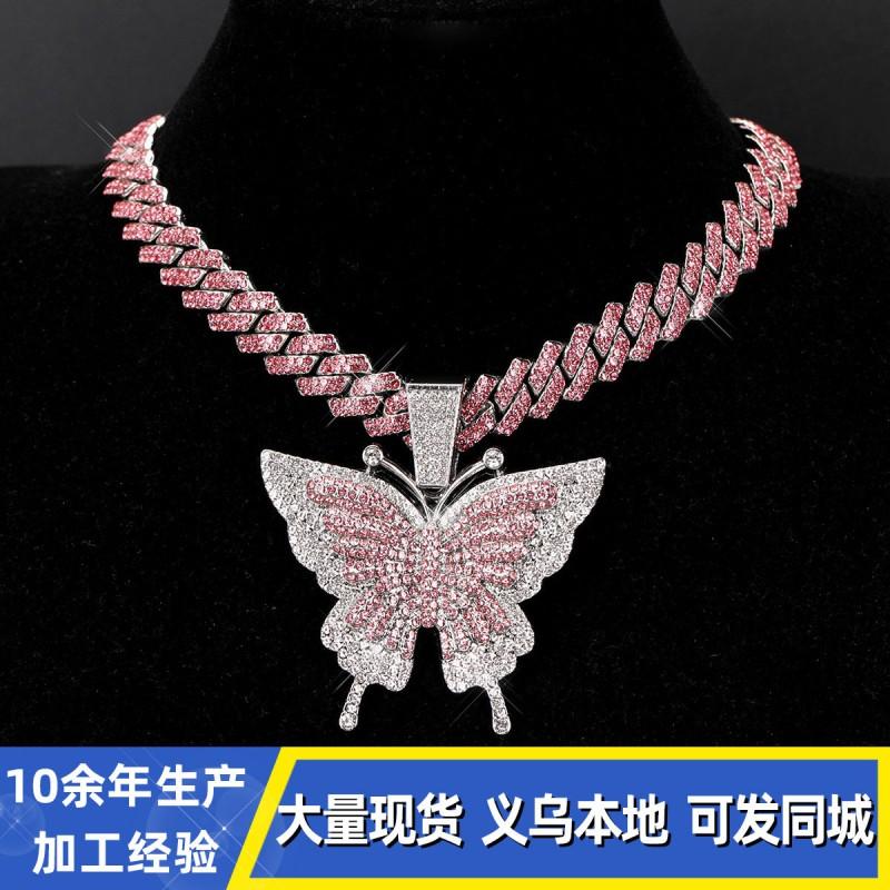 Collier Pendentif Papillon Style Hip Hop Chaîne Cubaine en Alliage Bijoux de Mode Unisexe Tenue de Soirée