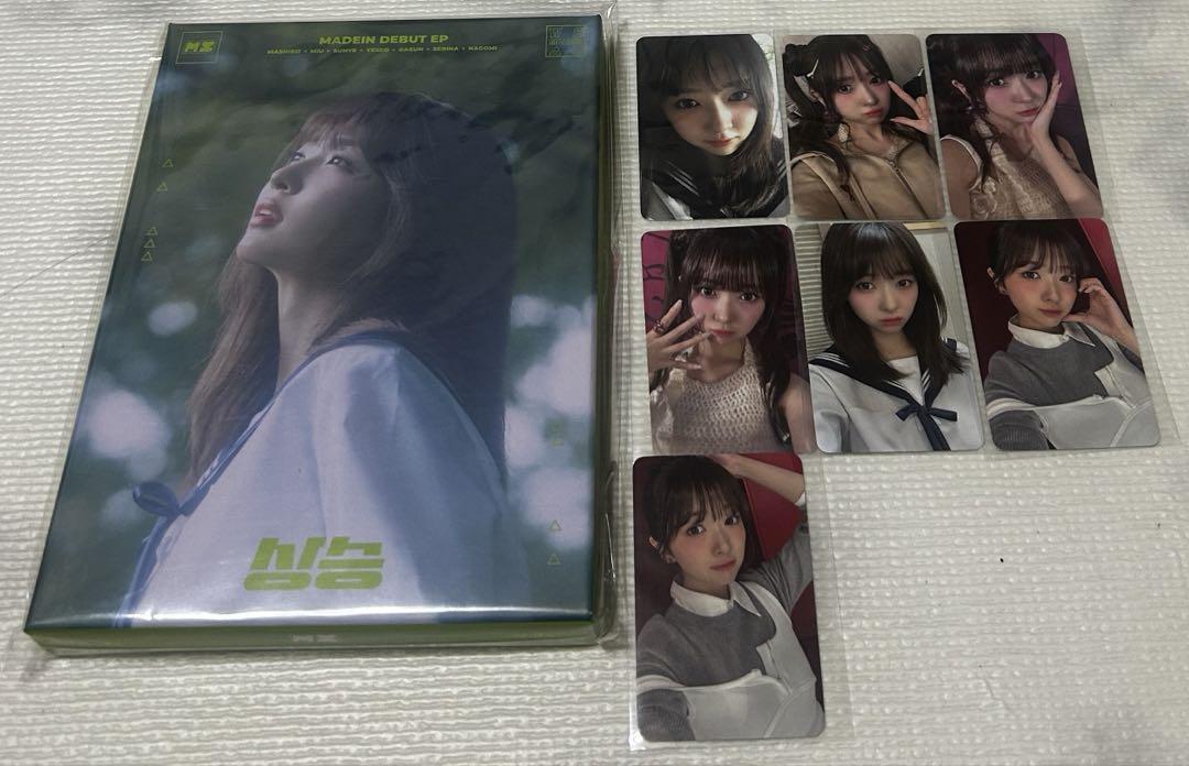 

[USED] Miyu trading card album madein