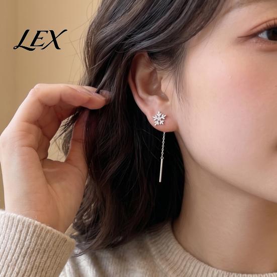 Elegant Gifts for Her 1 Pair Snowflake Earrings Women, Sparkling Dangle Earrings, Winter Long Comfortable Wear Jewelry Chain Ear Line Drop Minimalist