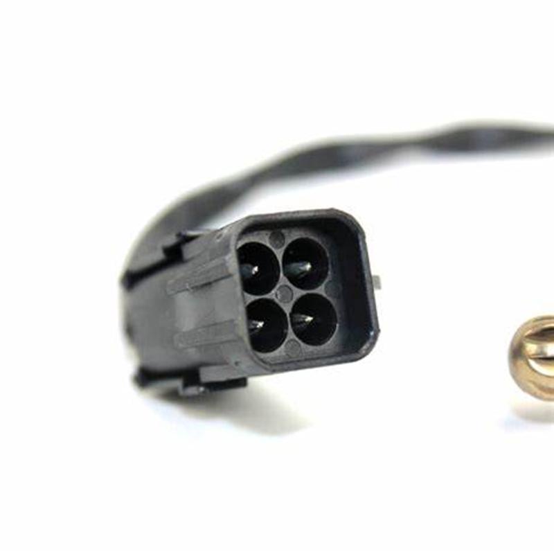 0258005133 Lambda O2 Oxygen Sensor For Ba3 Vaz Lada Carlota Diva Niva Sable Sagona Chevrolet Lanos Niva 1102 1103 1105 1.3L-1.7L