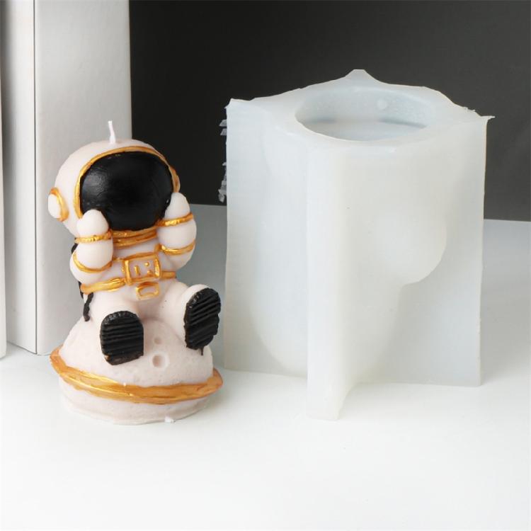 Astronaut Silicone Candle Molds Soap Silicone Molds for Making Candle Soap Home Decorations Epoxy Resin Silicone Molds