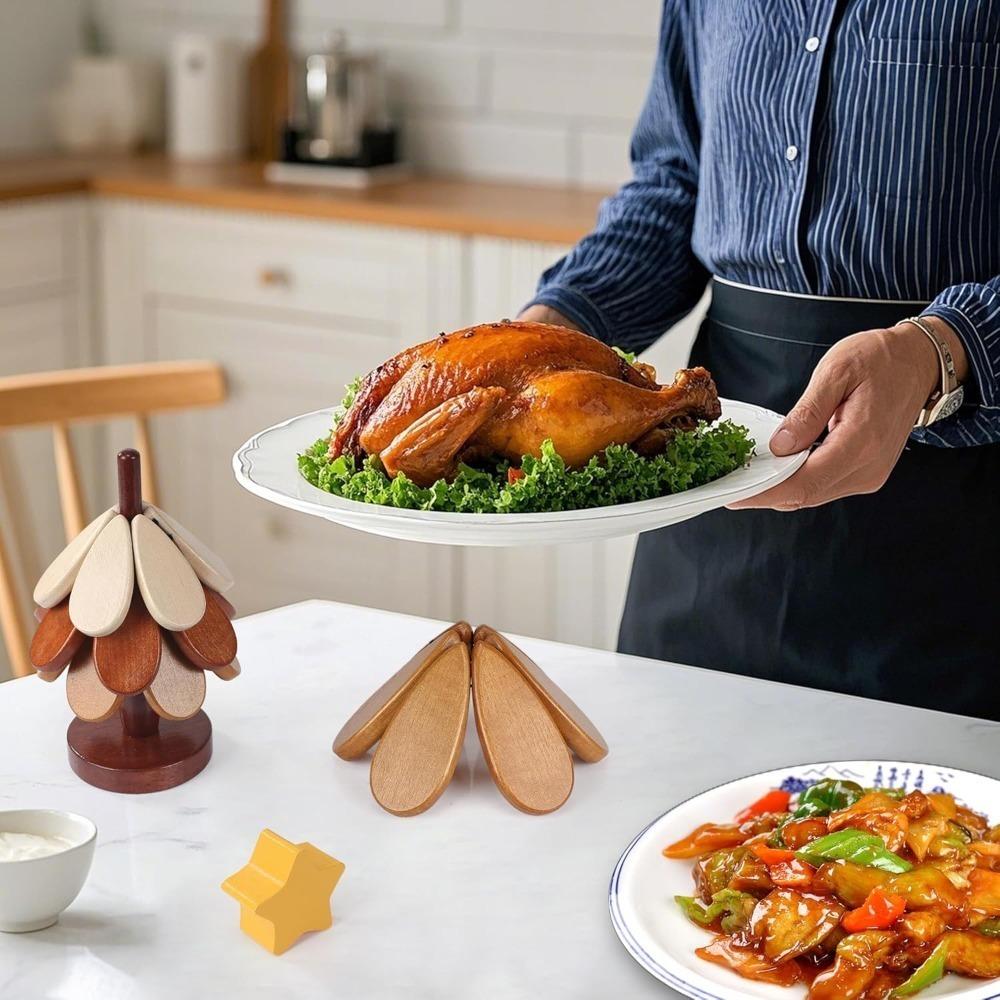 Christmas Wooden Coaster Trivet, Wooden Tree Shaped Coaster Mat Wooden Set of 3 Home and Restaurant Tabletop Decorative Coasters