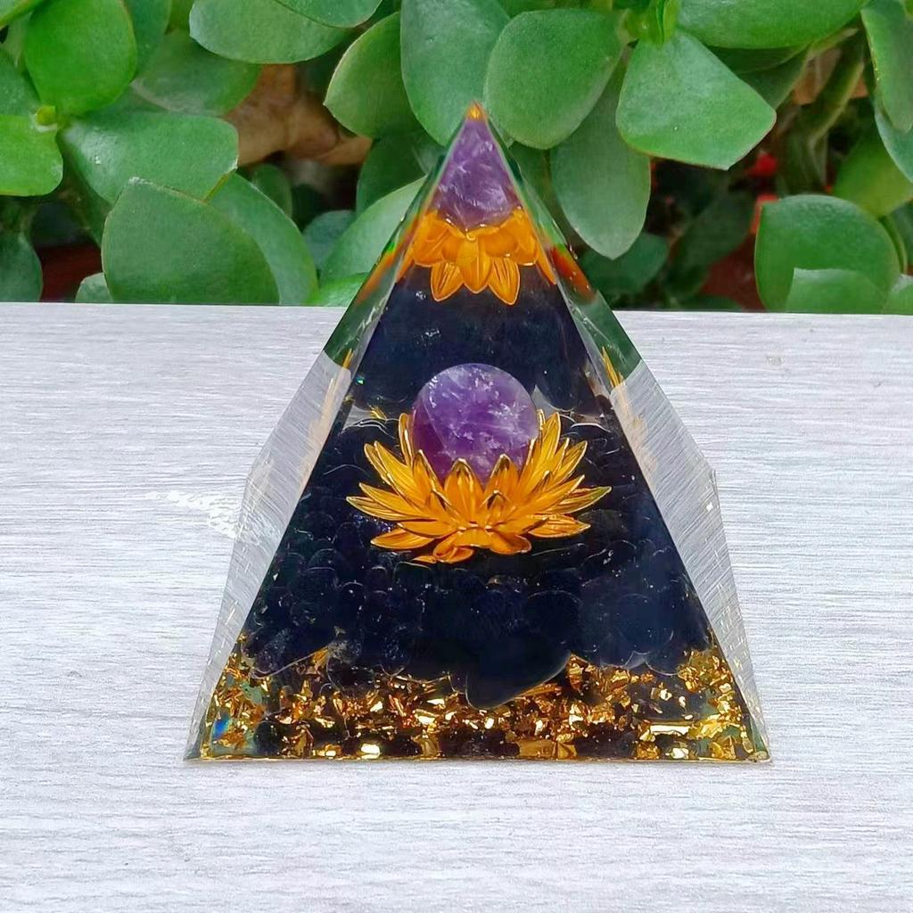 Crystal Stone Pyramid Resin Decor: Home, Office, Car Ornaments