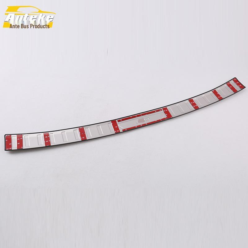 Stainless Steel Rear Guard Plate & Tailgate Trunk Protector for 18 Q2L