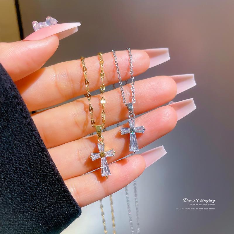 Light Luxury Micro-Inlaid Real Gold Cross Square Diamond Necklace Women'S New Collarbone Chain Light Luxury Niche Design