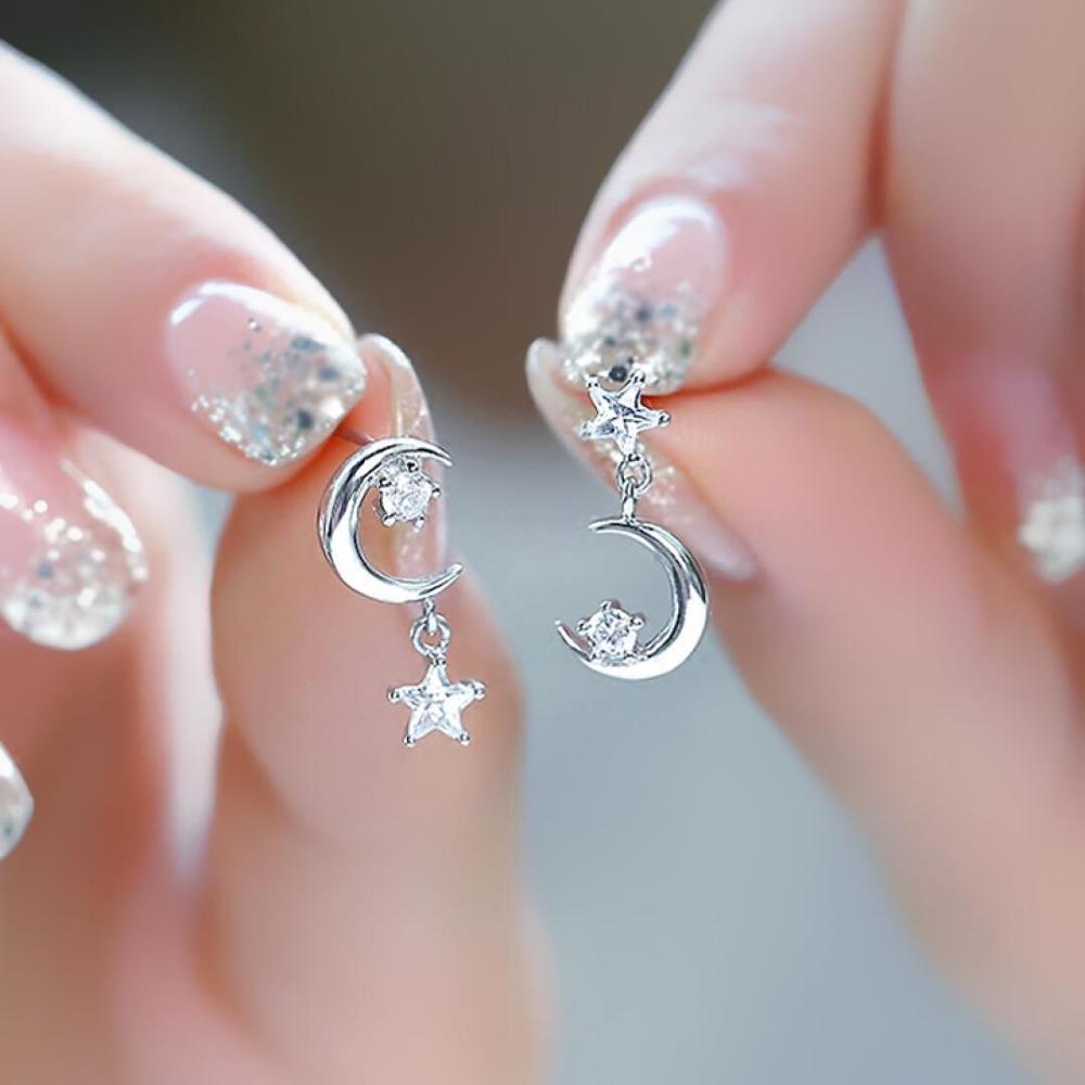 New Fashion Silver Colour Earrings Personality Simple Zircon Star Moon Asymmetric Earrings