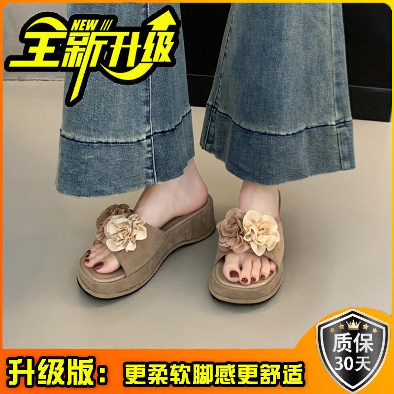 Retro Non-slip Flat Bottom One-word Flower Women's Shoes To Wear 2025 New Summer Fashion Casual Sandals
