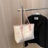 Spring 2026 Women's Large Tote Bag: Stylish, Versatile Shoulder Handbag for Fashion and Commutes