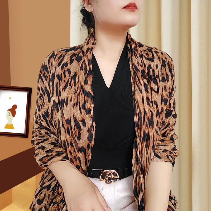 Women's Trendy Leopard Print Cotton Linen Pleated Scarf Shawl for All Seasons