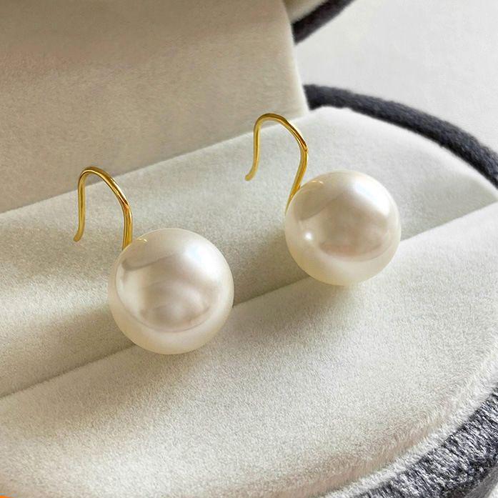 Korean Fashion Cute Pearl Earrings: Sweet, Simple, Ins Style Bread Bead Ear Cuffs for Women