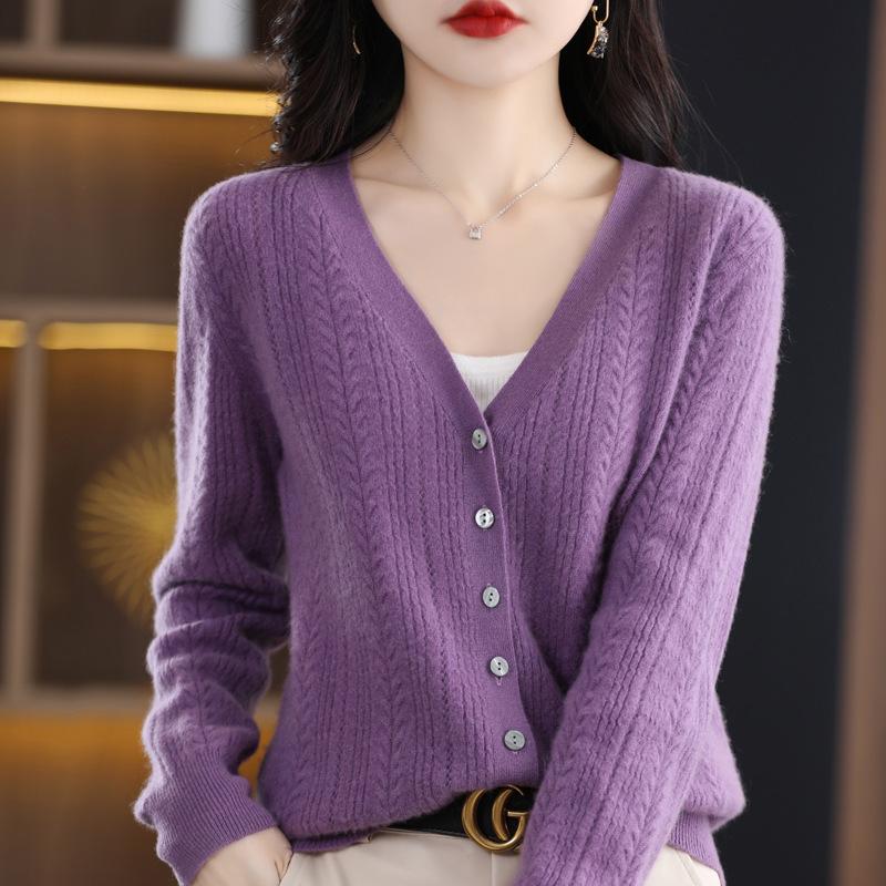 Spring 2023 Women's V-Neck Loose Knitted Cardigan with Sweater Collar