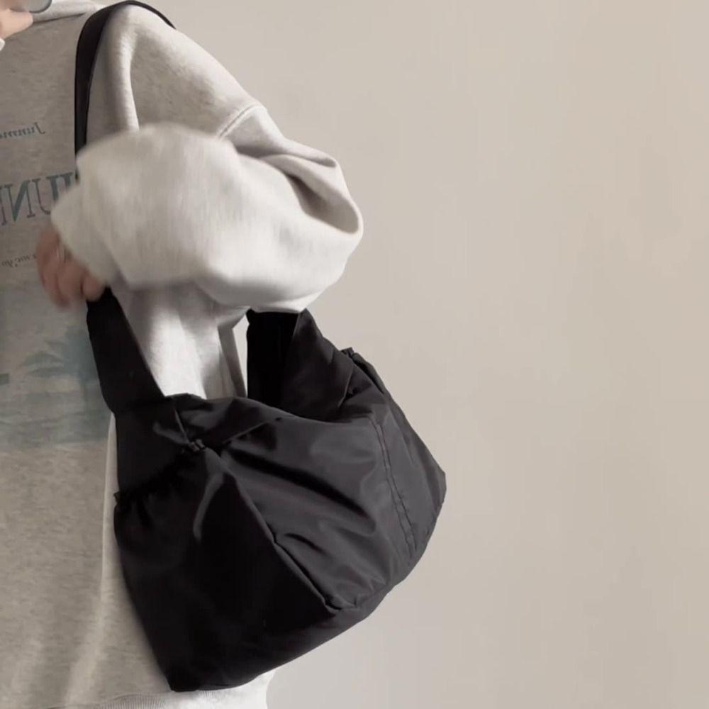 Adjustable Casual Shoulder Bag Solid Color Sports Messenger Bag Nylon Tote Bag  Commuting