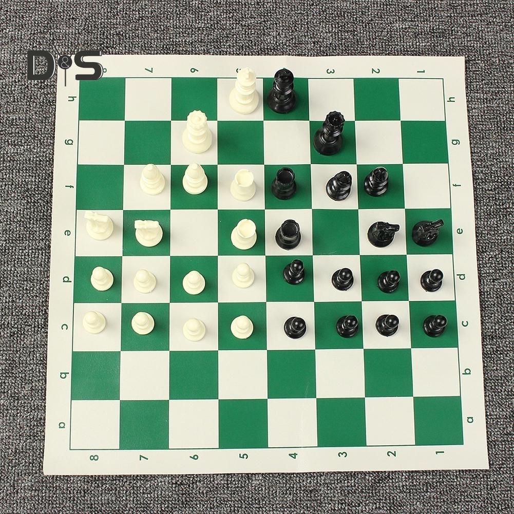 Portable 32 Pieces Intelligence Contemporary Tournament Chess Set Travel Game