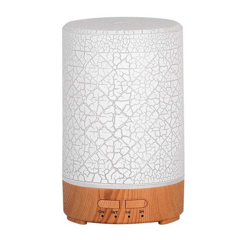 Crackle USB Desktop Humidifier with Seven-Color Ambient Light and Large Mist Output for Silent Home and Bedroom Aroma Diffusion.