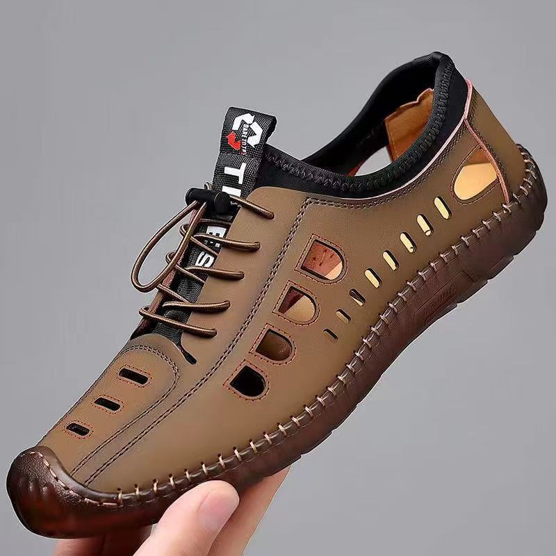 Men's Leather Casual Shoes Soft Sole Soft Surface Hollow Breathable Hole Shoes with One Foot Pedal Non-slip Wear-resistant Comfortable Leather Sandals