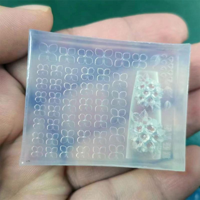 3D Nail Art Mold with Flower Patterns Template Carving Sticker Stencil Tools Creative Stunning Nail Decorations Moulds