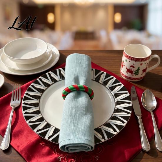 Holiday Table Decor Christmas Red Green Striped Napkin Rings Handwoven Fabric Holder Festive Dining Accessories for Setting Party Dinners And Hotel