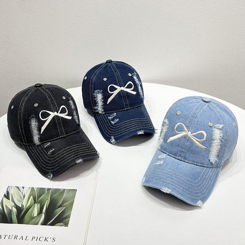 Ležérní baseballová čepice s výšivkou mašle, 100% polyester, klobouk pro venkovní sporty a volný čas
