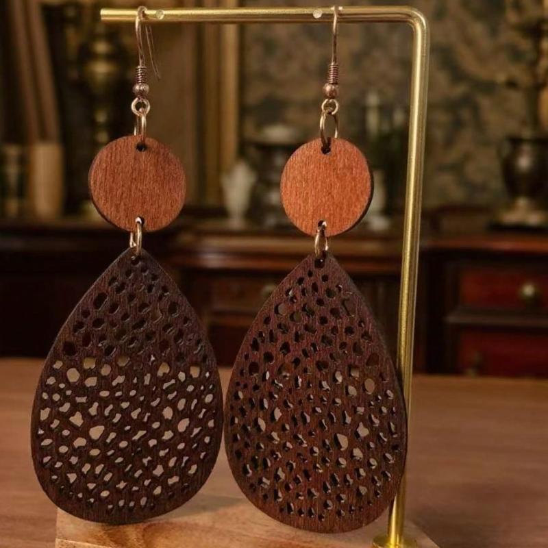 1 Pair Retro Hollow Spiderweb Pattern Wooden Dangle Earrings