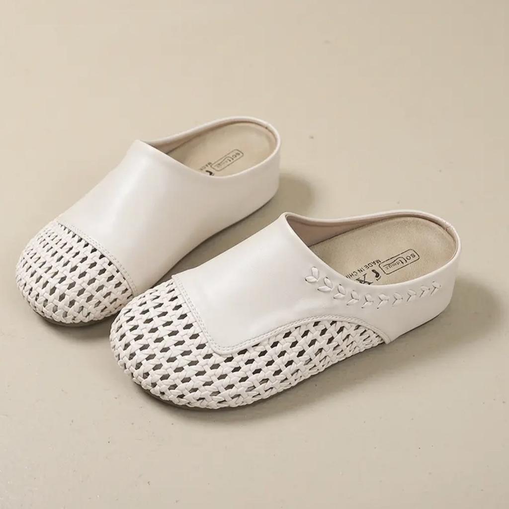 Thick-bottomed woven hollow bag head cool slippers women's 2025 new comfortable and breathable one-pedal beach Roman slippers