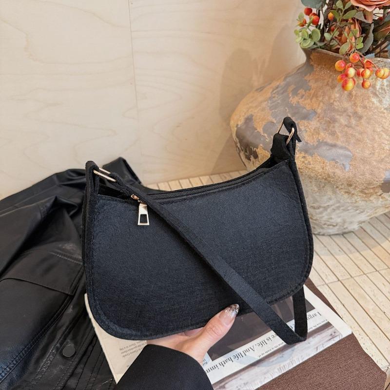 Diesjährige beliebte Mode Koreanische Version Umhängetasche Damen Frühling Neu Vielseitig Ins Einfarbige Sanfte Kleine Quadratische Tasche