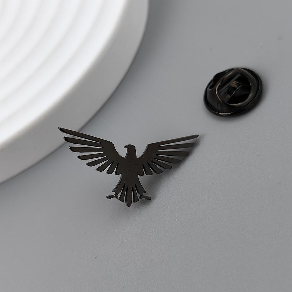 Edelstahl Adler Brosche für Herren Geometrisches Tier Muster Anstecknadel Hemd Abzeichen Personalisierte Feiertagsgeschenk für Papa