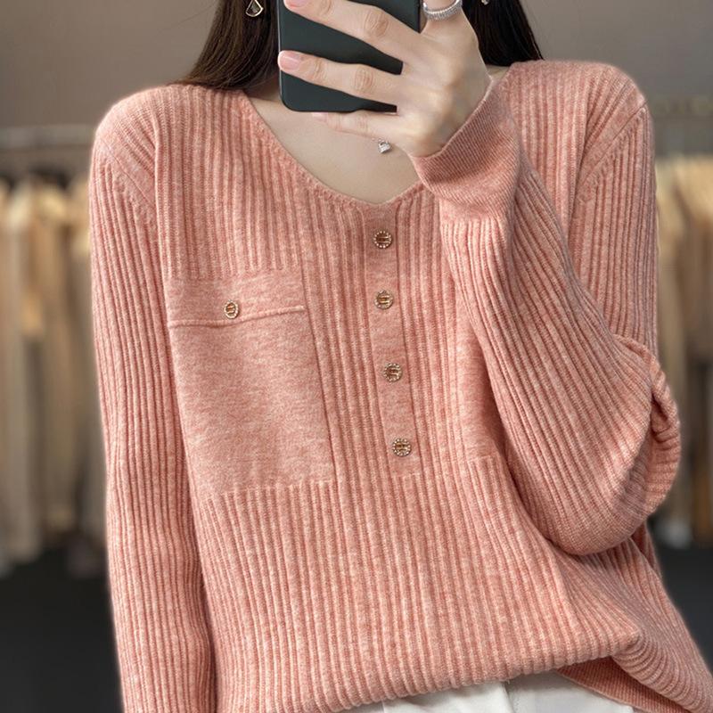 The Famous Ladys Little Rosy Top V-neck Sweater Base Blouse Autumn Sweater Trendyable Blouse One size