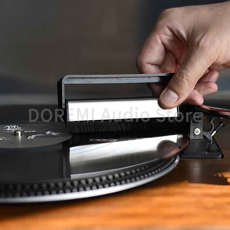 LP Vinyl Record Player Cleaning Brush Records Player Anti-Static Handle Carbon Fiber Brush Phonograph Turntables Plastic Brushes