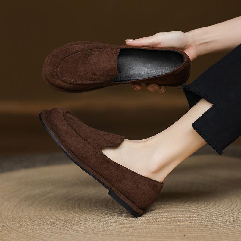 Retro British style frosted fleece small leather shoes autumn new boat type single shoes low heel casual shoes large size shoes