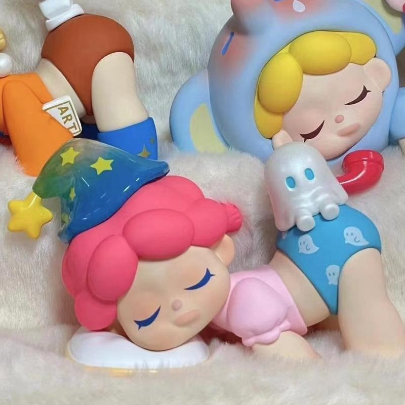 Today, Xiao Que Is Fortunate To Be A Dream Collector, Giving Gifts, Ornaments, Figurines, Toys, And Figurines